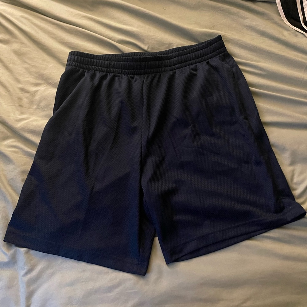 Mens athletic shorts